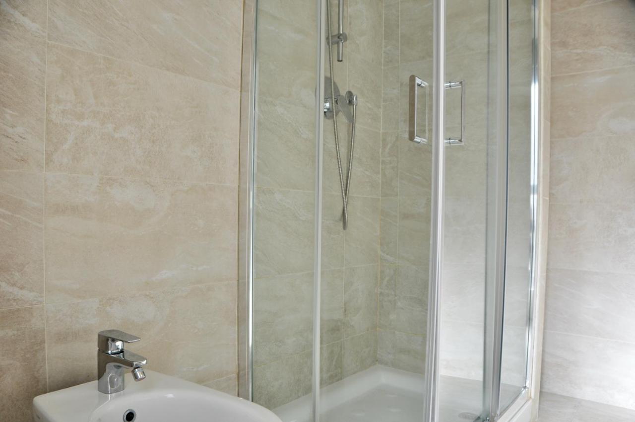 M.Aurelio Light Brown Apartment Milan Luaran gambar